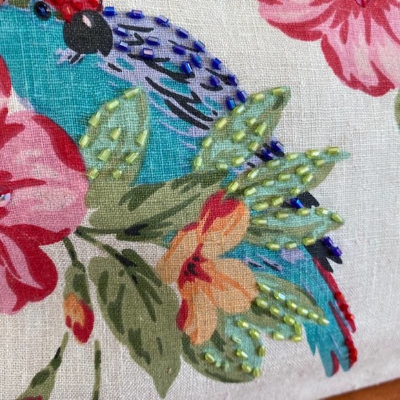 Gap Linen Floral Clutch Purse with Leather Handle - Picture 3 of 6